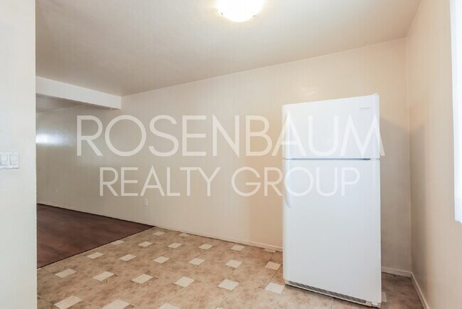 Building Photo - Charming 1-bedroom, 1-bath downstairs apar...