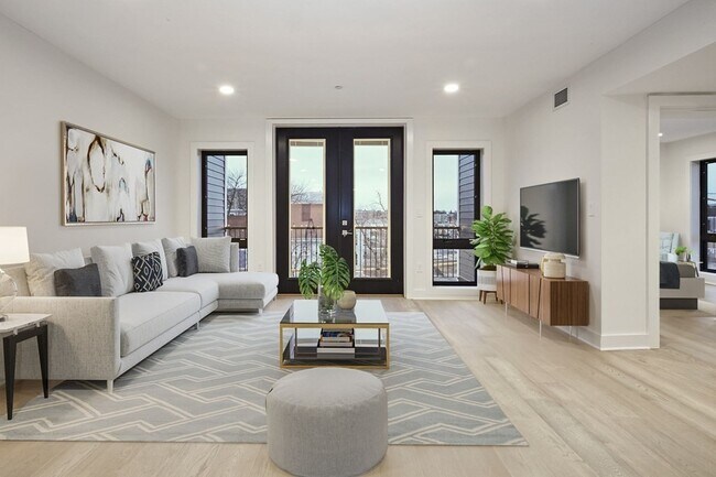 Building Photo - 85 Willow Ct