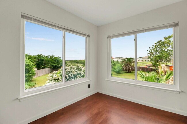 Building Photo - "Discover Your Dream Home: Spacious 3-Bedroom Oasis with Granite Elegance in San Antonio!"
