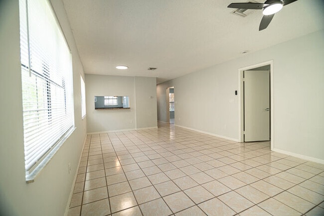 Building Photo - 5254 Treetops Dr