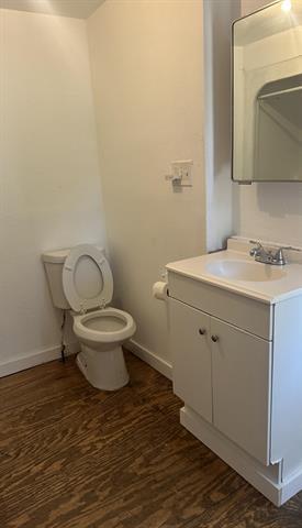 Building Photo - 1305 Lotus St