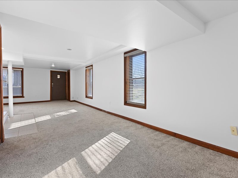 In-law suite / family room - 3214 S Throop St