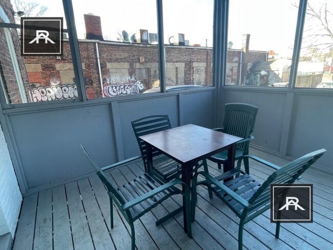 Building Photo - 5 bedroom in Allston MA 02134