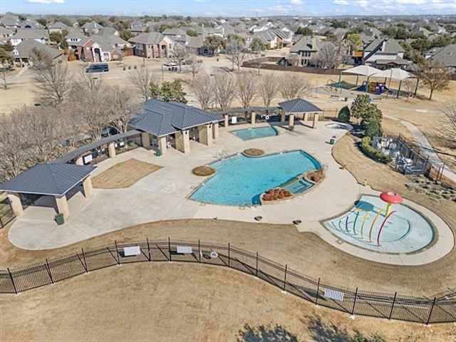 Building Photo - 10736 Traymore Dr