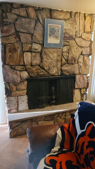 Primary Photo - 10308 W Sun City Blvd