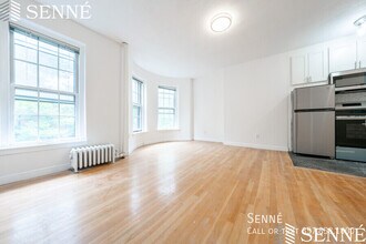 Building Photo - 11 Cazenove St