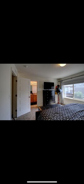 Building Photo - 18601 E 50th Pl