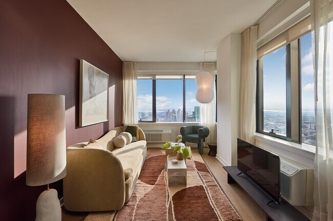 Building Photo - 505 Summit Ave