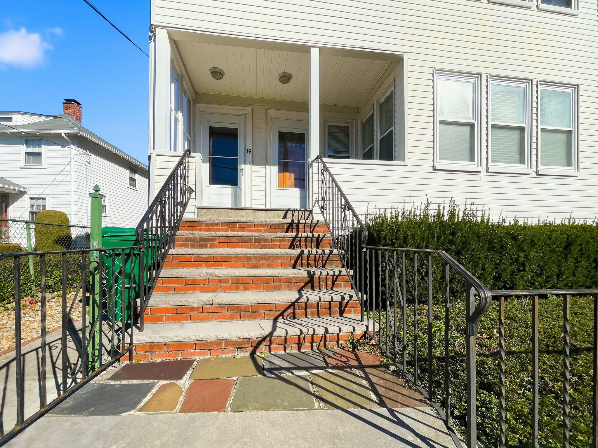 Building Photo - 19 Stearns Ave