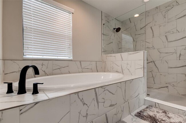 Building Photo - 13118 Jeter Creek Dr