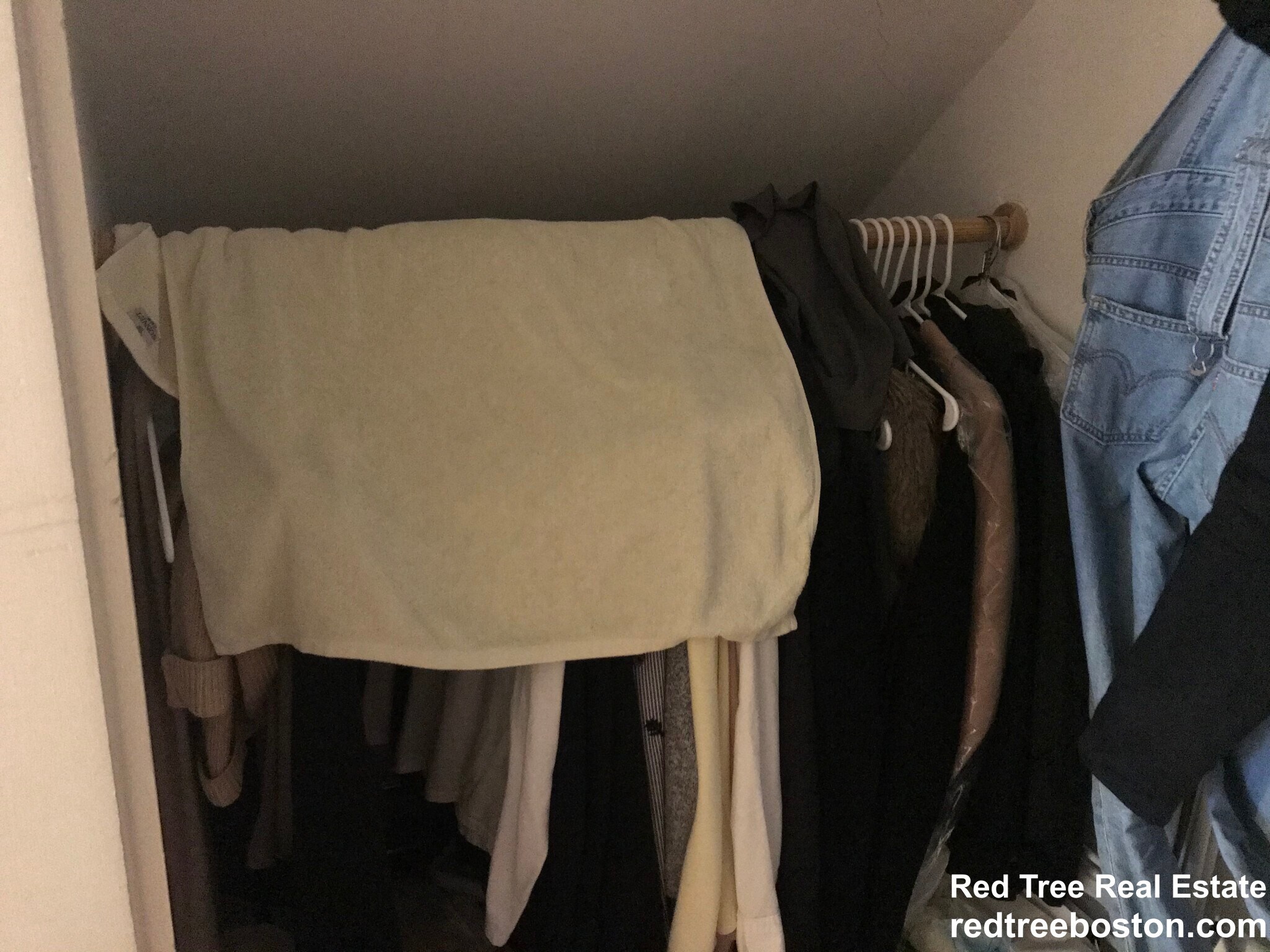 Building Photo - 23 Greylock Rd