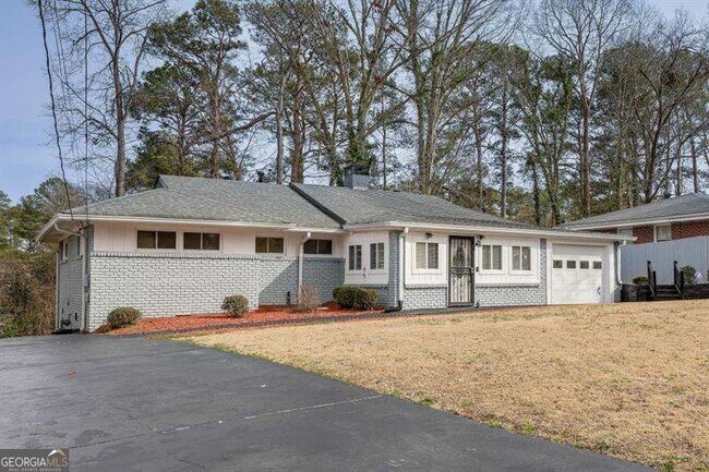 Building Photo - 1944 Cindy Dr