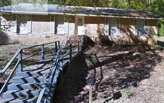Building Photo - 301 Glenn Ave