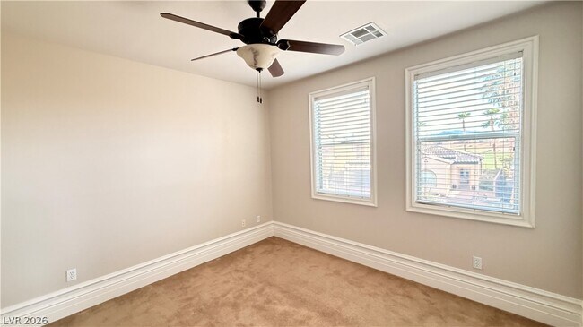 Building Photo - 496 Via Palermo Dr