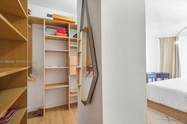 Building Photo - 18671 Collins Ave