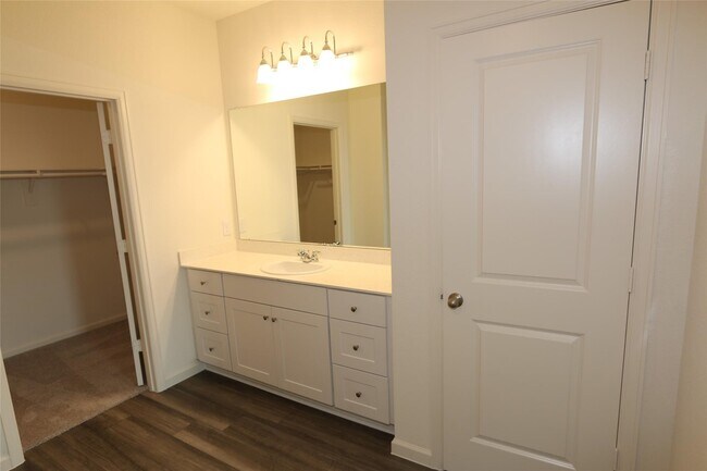 Building Photo - 3977 Fringe Tree Ln