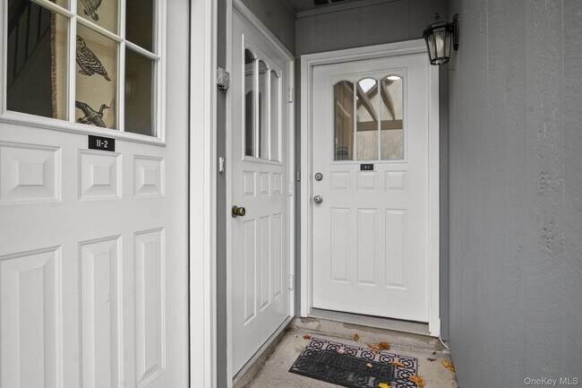 Building Photo - 11 Woods Brooke Ln