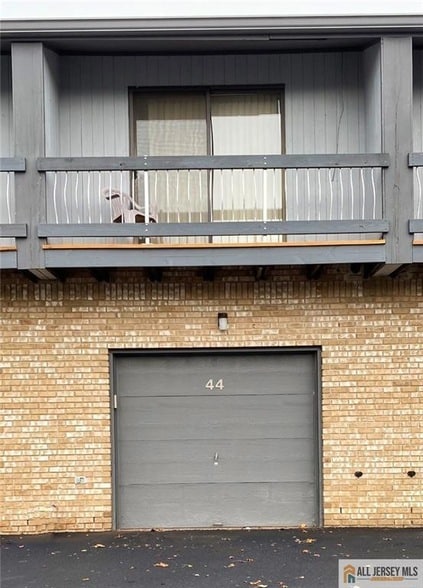 Building Photo - 44 Wisteria Ct