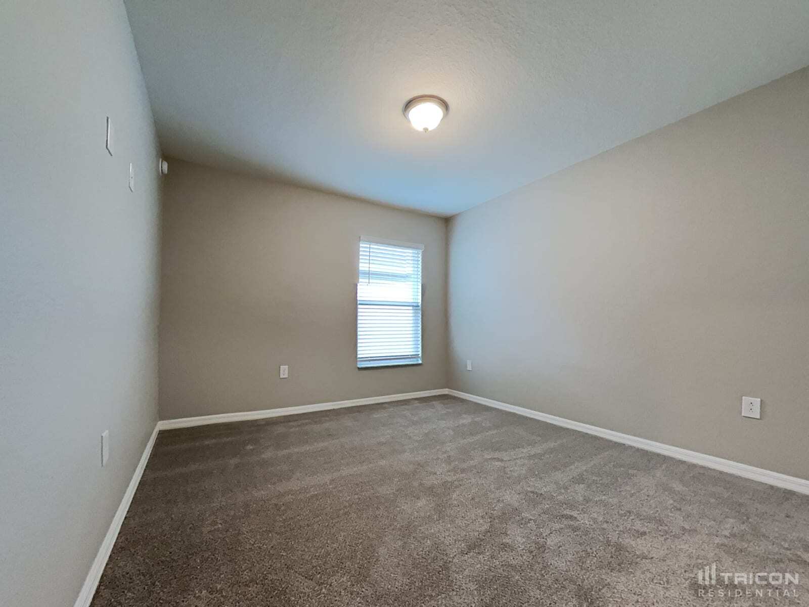 Building Photo - 3942 White Ibis Rd