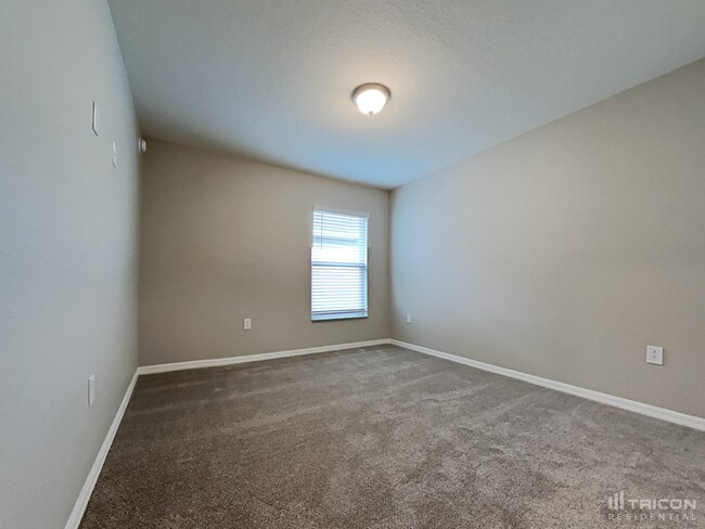 Building Photo - 3942 White Ibis Rd