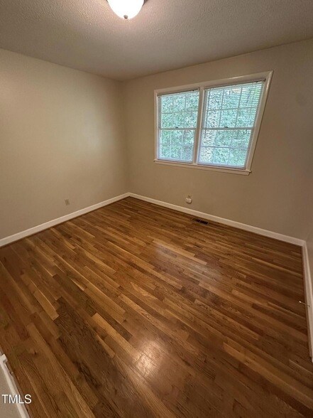 Building Photo - 5317 Coronado Dr