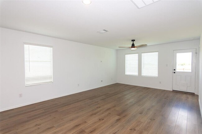 Building Photo - 548 Rancho Del Cielo Lp
