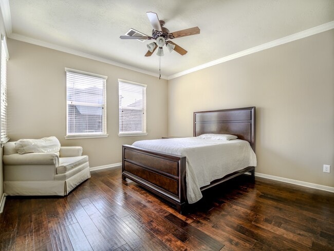 Building Photo - 24531 Via Salerno Ct