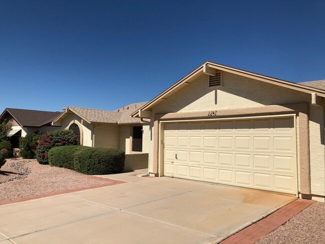 Building Photo - Lovely Home in 45+ Active Adult Community of Leisure World.  Available April 2026 Ongoing.