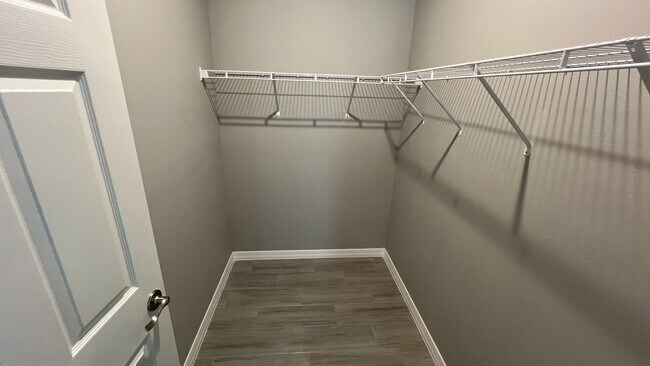 Building Photo - Smart & Stylish 3BD/2BA Palm Bay Home – Modern Upgrades, No Water Bills!