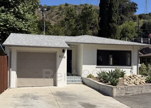 Building Photo - 8236 Edison Dr