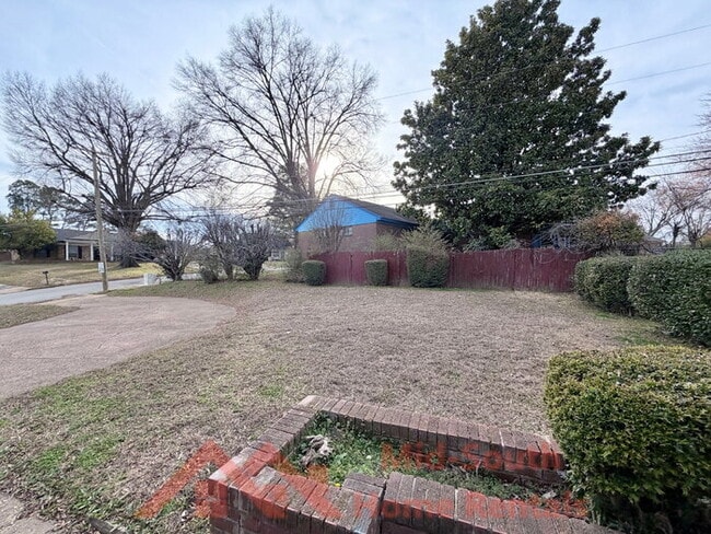 Building Photo - 5119 Horn Lake Rd