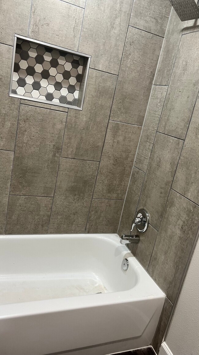 Building Photo - 5914 Magnes Ln