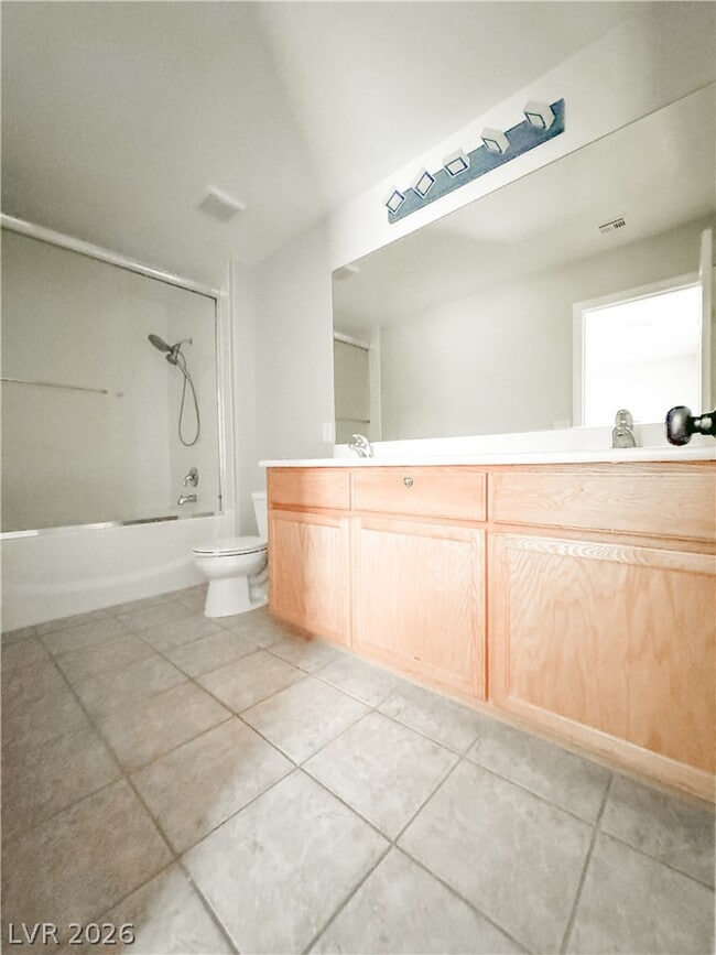 Building Photo - 9137 Adamshurst Ave