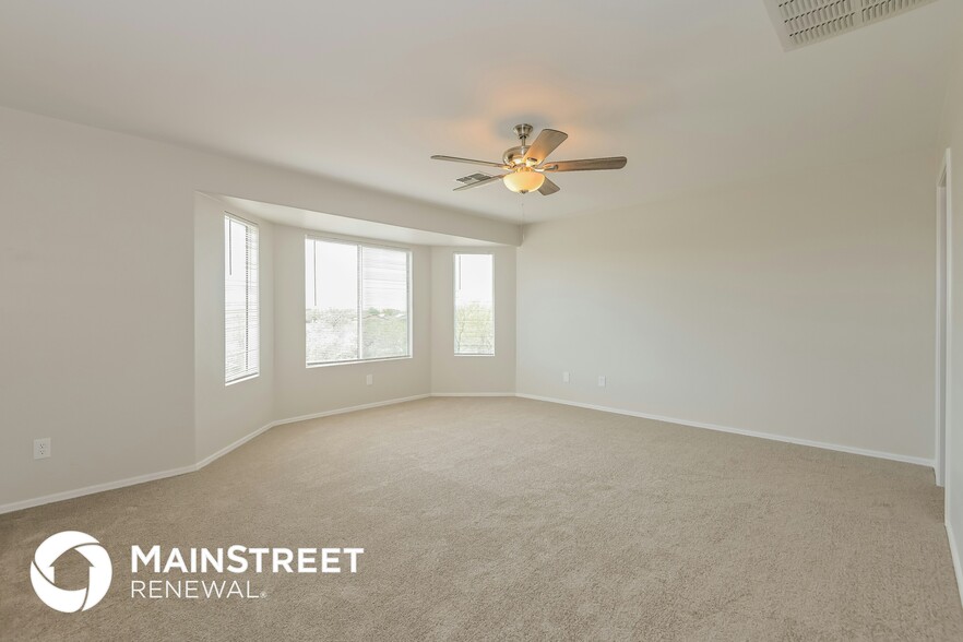 Building Photo - 5090 E Butterweed Dr