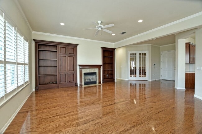 Building Photo - 125 Fox Home Ln