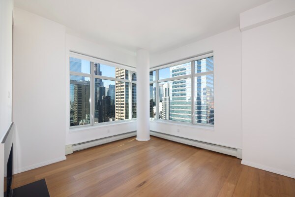 Building Photo - 205 E 59th St