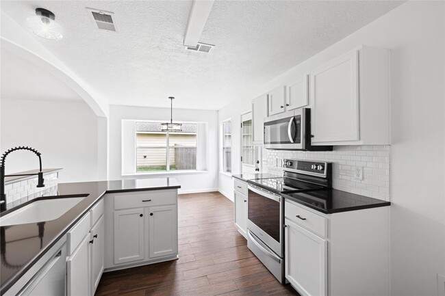 Building Photo - 13645 Bighorn Trail