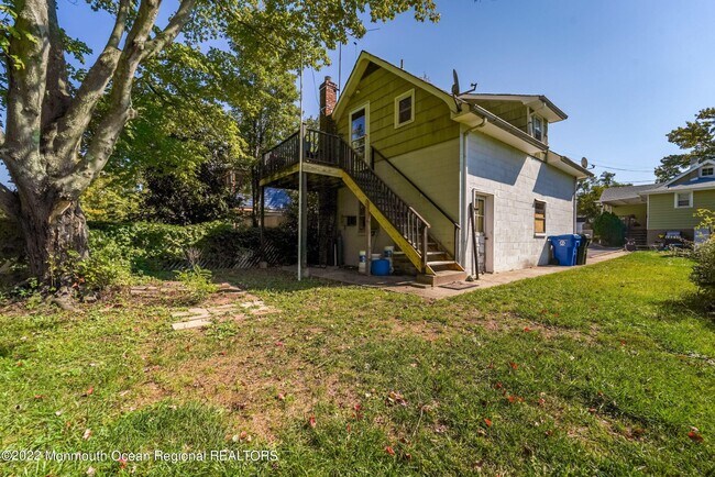 Building Photo - 23 Briarcliff Pl