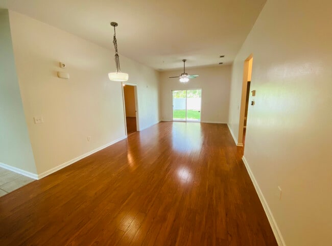 Building Photo - 13864 Herons Landing Way