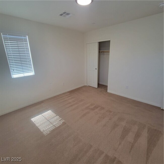 Building Photo - 1836 Pinsky Ln