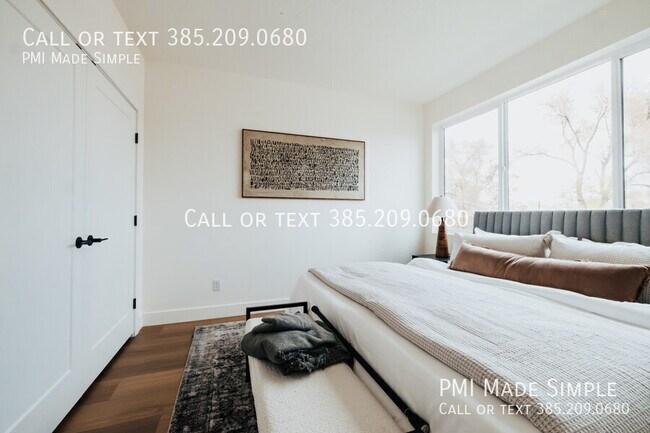 Building Photo - 1380 S 900 W