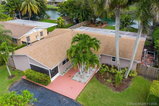 Building Photo - 19731 Sterling Dr