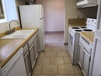 Building Photo - 1250 E Shaw Ave