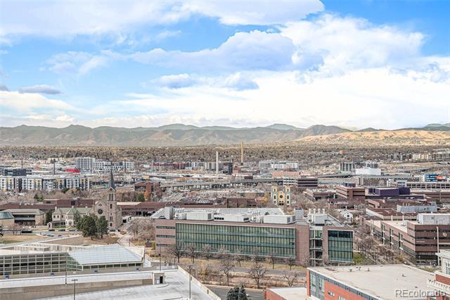 Building Photo - 1020 15th St