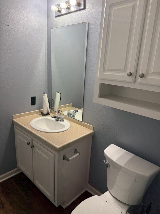 Building Photo - Charming 3BR House in Baton Rouge