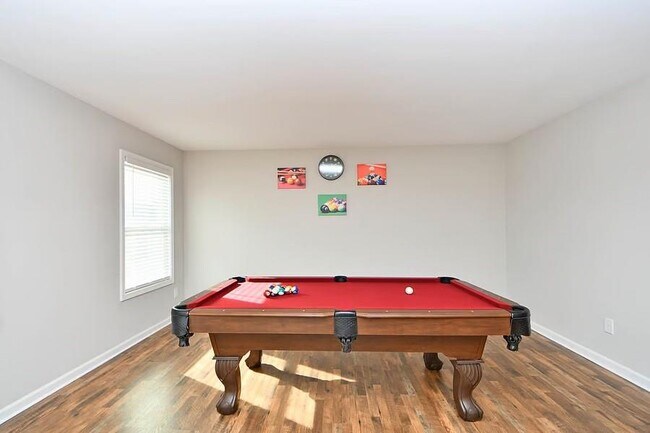 Building Photo - 208 Arrowwood Dr