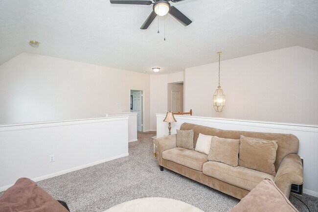 Building Photo - 15715 Brookwood Lake Pl