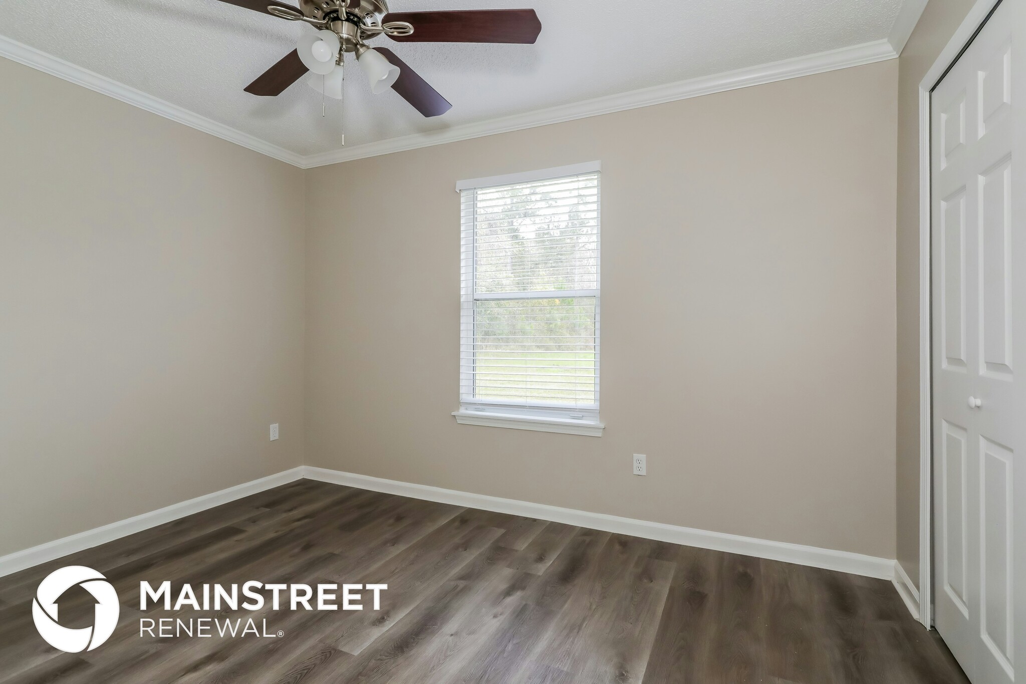 Building Photo - 4088 Everett Ave