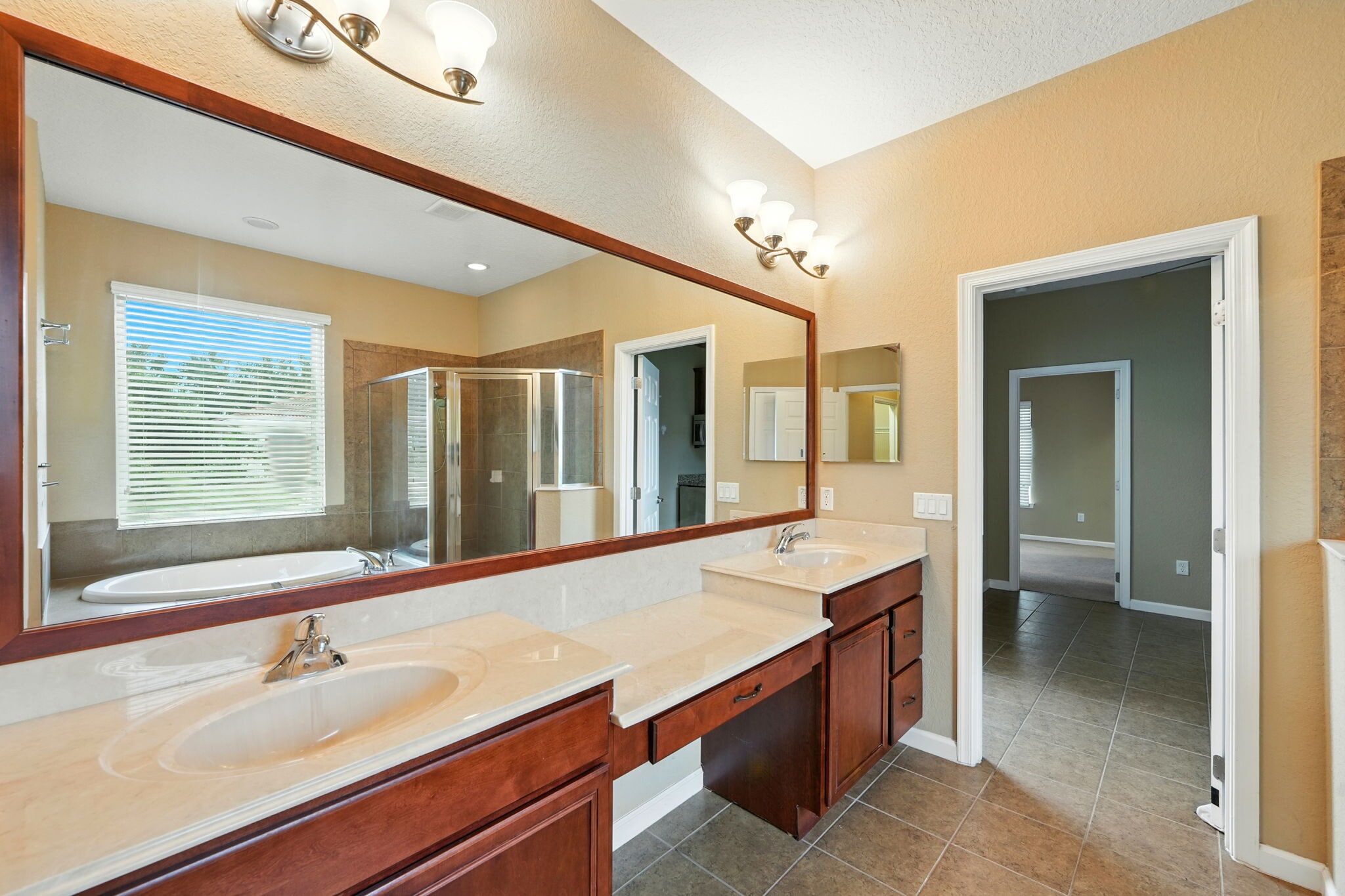 Building Photo - 4898 Belle Vue Breeze Loop