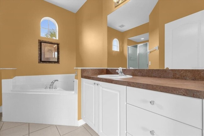 Building Photo - 516 Brunello Dr